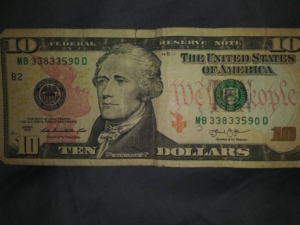 Strange-Markings-On-A-10-Dollar-Bill.